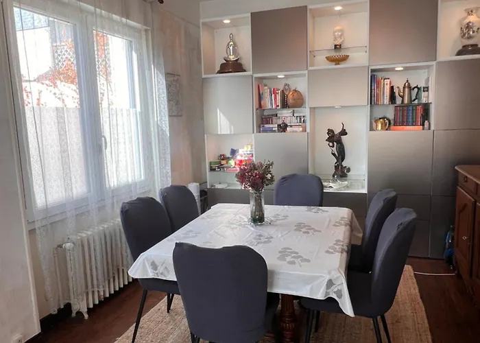 Ferienhaus Cricri Family House *